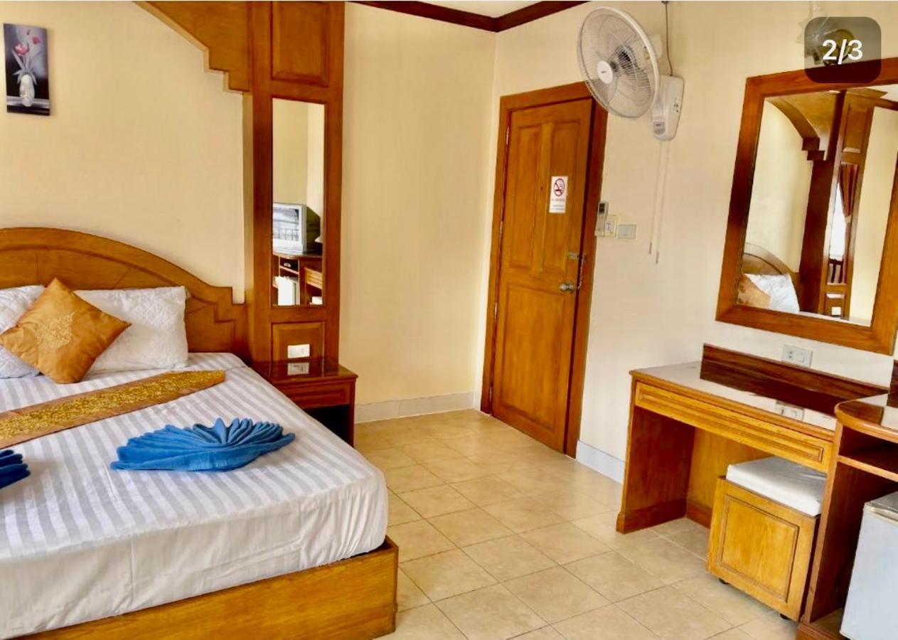 Innarm House Patong Extérieur photo